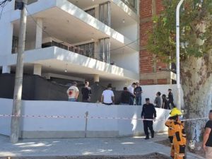 Conmoción en Entre Ríos: hallaron el cuerpo de un hombre en la pared de una obra en construcción