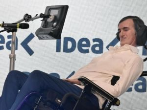 Rasgos faciales modificados: “La ELA se lleva mi cuerpo”, apuntó Bullrich contra una empresa financiera digital