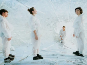 Se estrena "Poéticas de gravedad" en una experiencia inmersiva