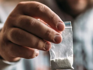 Alerta por posible cocaína adulterada en La Pampa: investigan dos muertes en Neuquén