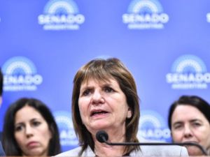 El Senado debate este miércoles la reforma laboral y el oficialismo hizo concesiones a gobernadores y a la CGT