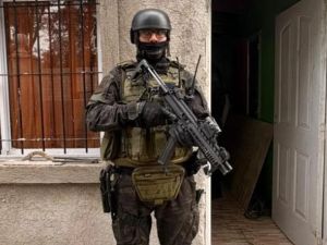 Vendían drogas frente a un centro de rehabilitación, los detuvieron e incautaron 3 mil dosis