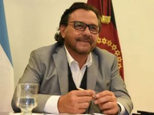 Saénz denunció que el kirchnerismo amenaza a senadores si votan la reforma laboral