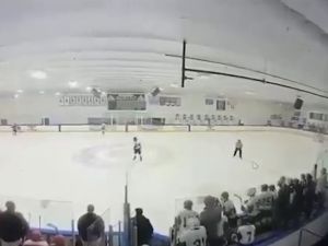 Estados Unidos: un tiroteo en una pista de hockey sobre hielo dejó al menos tres muertos