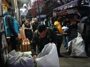 Subió la venta ilegal callejera en diciembre: alimentos y bebidas fue lo más vendido