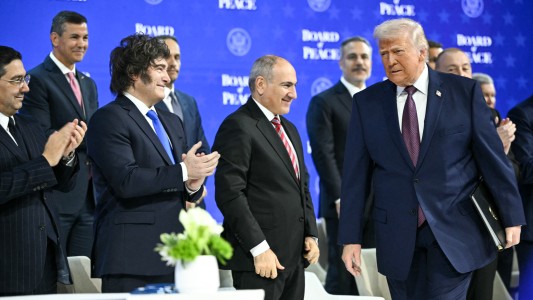 Javier Milei participa de la firma del Consejo de la Paz creado por Donald Trump