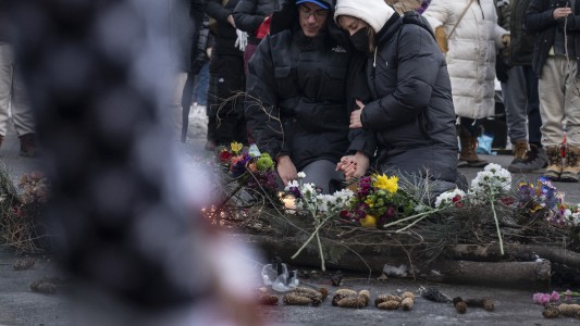 Indignación en Minneapolis: otro estadounidense fue abatido por agentes federales de EE.UU.