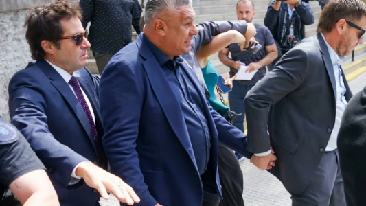 “Cumplimos con lo que quería la Justicia”, dijo Tapia tras declarar en la causa AFA