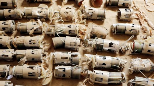 El ejército israelí denuncia ataques iraníes con bombas de racimo