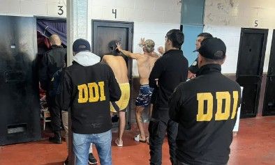 Desbarataron un call center carcelario: la banda está acusada de estafar a jueces de San Isidro