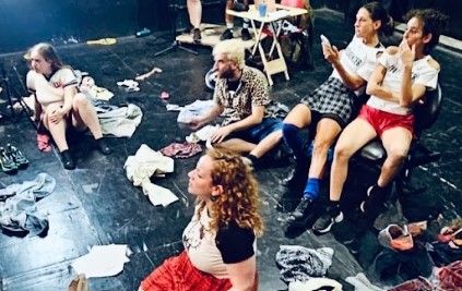 "La generación cansada", entre lo analógico y lo digital