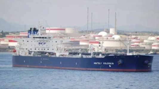 Un buque ruso con 100.000 toneladas de petróleo llegó a Cuba con el permiso de Estados Unidos