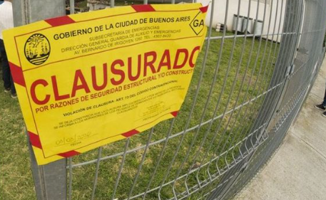 Piden imputar a los responsables de COSUD y del Banco Hipotecario por el derrumbe en Parque Patricios