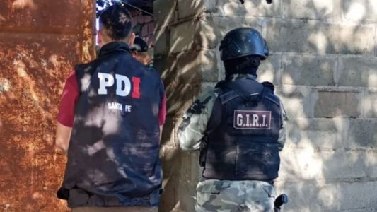 Detuvieron a un adolescente acusado de matar a puñaladas a un menor en Rosario