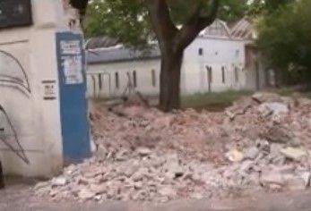 Comenzó la obra para hacer una plaza en el predio del Instituto de Menores Rocca