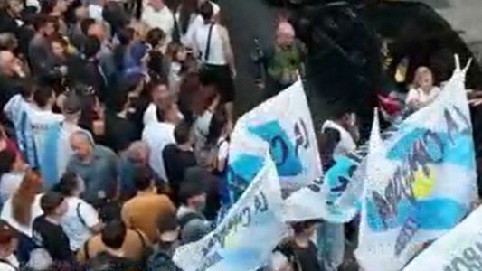 Declara Cristina Kirchner: vigilia en San José 1111