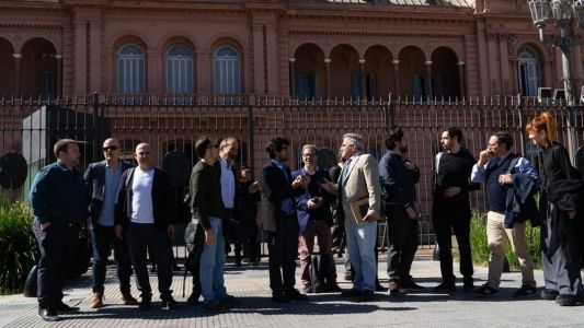 El Gobierno prohibió el ingreso de la prensa acreditada a la Casa Rosada