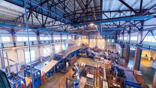 La actividad económica cayó 2,6% en febrero y anotó el peor resultado desde 2023