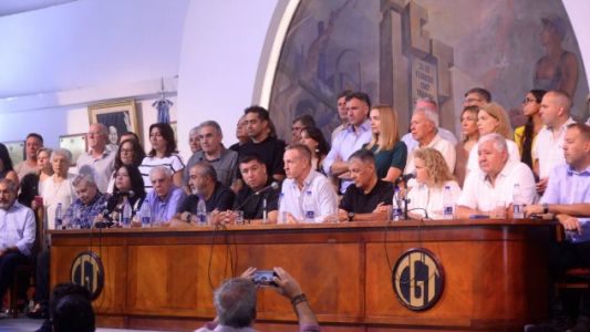 La CGT vuelve a mostrar músculo en una marcha por el Día del Trabajador