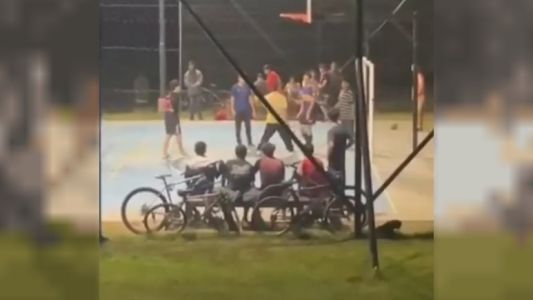 Entre Ríos: un partido de fútbol infantil terminó con un hombre baleado en una pierna