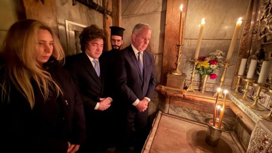 A un año de la muerte del papa Francisco, Milei le rindió homenaje en el Santo Sepulcro