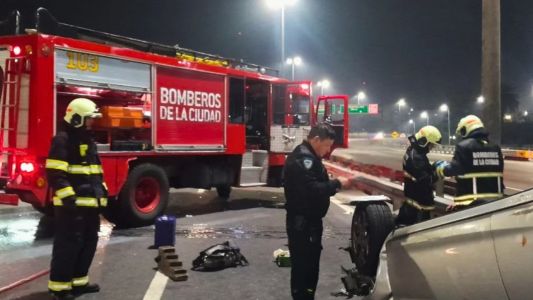 Colisión múltiple en la Autopista Perito Moreno deja un saldo de dos heridos