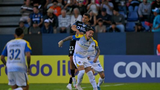 Rosario Central perdió con Independiente del Valle en la altura de Quito y cerró la zona como segundo