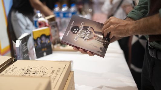 Nacho Larrañaga presentó "El bramido del ciervo"