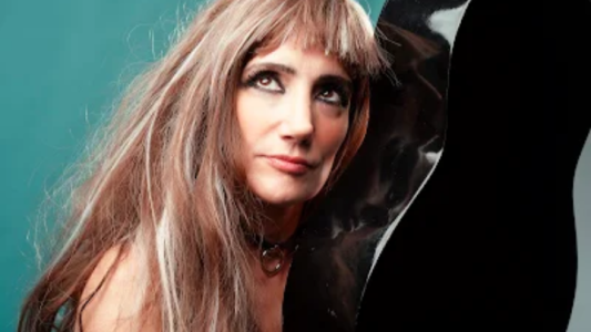 Jorgelina Aruzzi estrena "El ser querido" en el Teatro Astros
