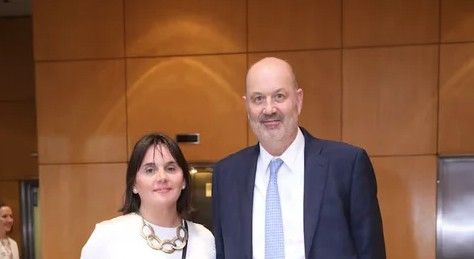 Correo interno demostraría que adjudicación a la esposa de Sturzenegger estuvo “direccionada”