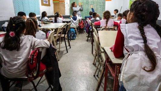 Sindicatos docentes de la CGT lanzan un ultimátum al Gobierno: "Estamos en niveles de indigencia"