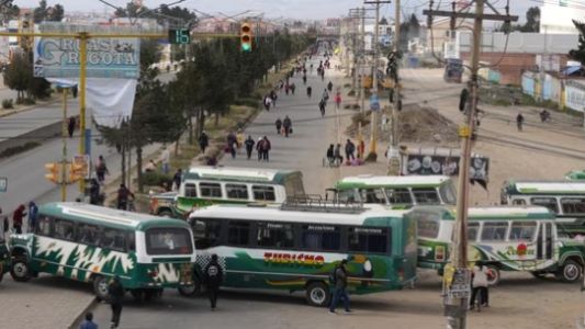 El gobierno boliviano exigió el cese de los bloqueos en La Paz