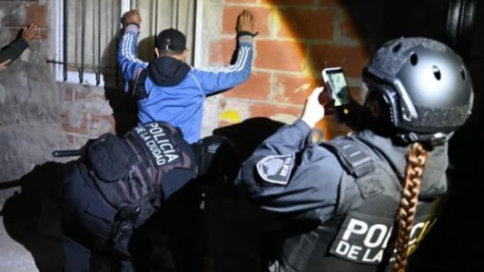 Veinte detenidos en megaoperativo de la Ciudad en villas y barrios populares
