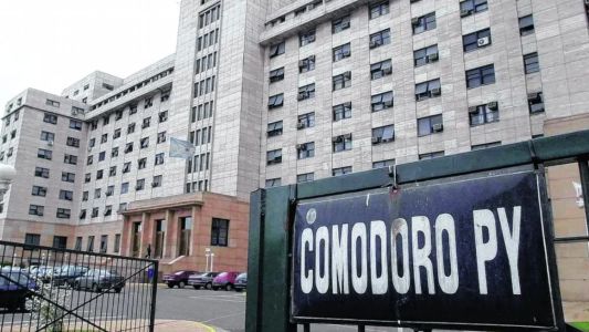 Causa Cuadernos: Horovitz finalizó su declaración y se mostraron bolsos en los que se habría trasladado dinero