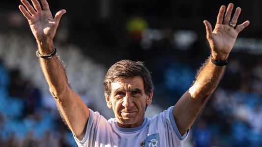 Gustavo Costas se despidió de los hinchas de Racing: "Los tiempos malos pasan"