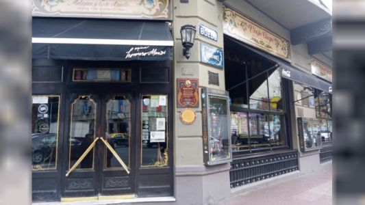 El Homero Manzi, icónico bar de Buenos Aires, enfrenta un juicio laboral de 220 millones de pesos y advierte que podría cerrar