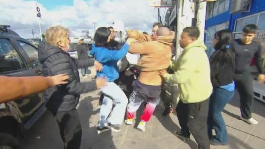 Clausuraron la clínica de González Catán allanada por ejercicio ilegal de la medicina y hubo incidentes