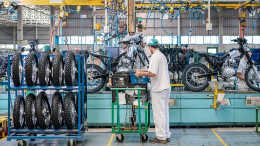 Boom de las dos ruedas: el sector de las motos proyecta un año récord y roza el millón de unidades