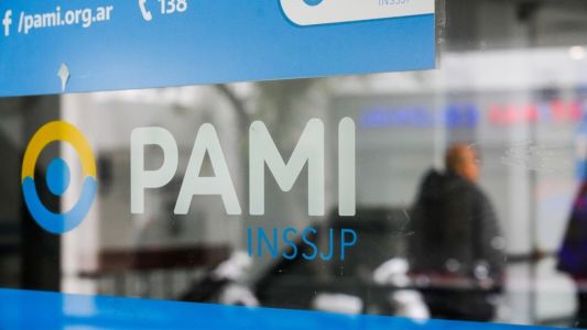 El Gobierno se endeuda y le gira $580.000 millones al PAMI