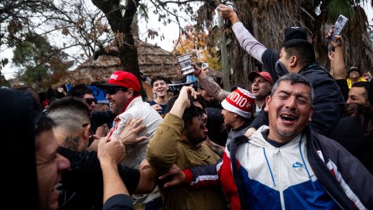 Diputados de distintos bloques impulsan una despedida pública al Indio Solari en el Congreso