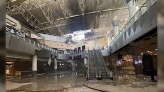 Al menos un muerto y más de 60 heridos en el ataque iraní dirigido contra infraestructura civil de Kuwait