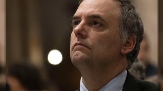 La respuesta de Manuel Adorni tras la suspensión de su informe en el Senado