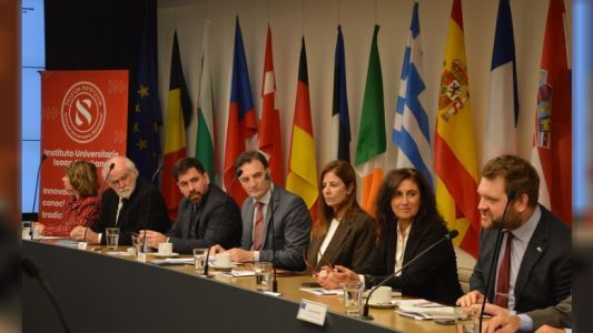 Lanzaron en Buenos Aires una red académica contra el antisemitismo