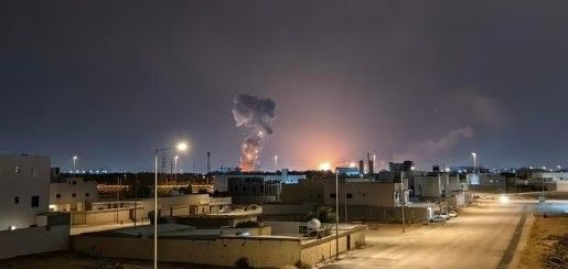 Ataques cruzados entre Irán y EE.UU. pese al alto el fuego en Medio Oriente
