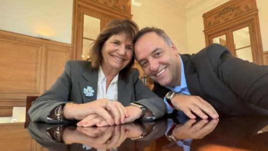 Patricia Bullrich criticó a Manuel Adorni por su declaración jurada: "Esto es más que un error"