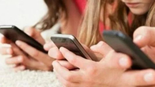 Prohibirán el uso de redes sociales a menores de 16 años en Reino Unido