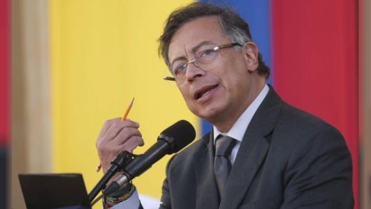Petro acusó a Milei de querer “destruir el progresismo” en Colombia