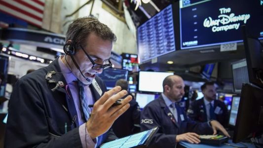 Jornada financiera: los activos argentinos cerraron en alza y el riesgo país se mantuvo de los 500 puntos