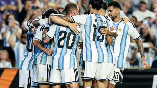 La Selección argentina inicia la defensa del título ante Argelia en Kansas