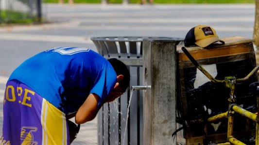 La temperatura se acerca a los 40 grados en el último día del año